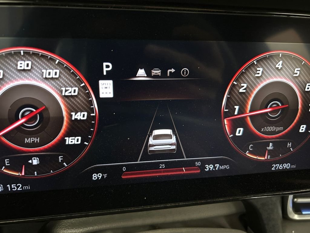 Used 2024 Silver Hyundai SEL image 10