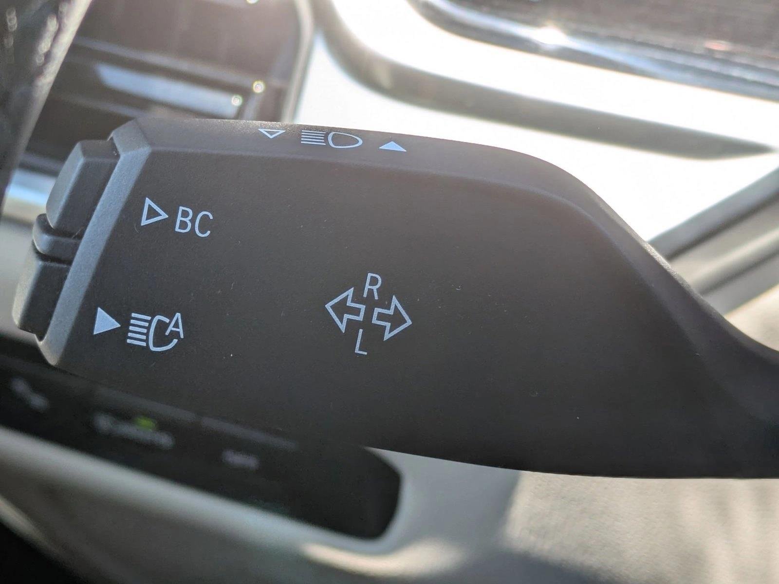 Used 2024 Carbon Black Metallic BMW xDrive40i image 12