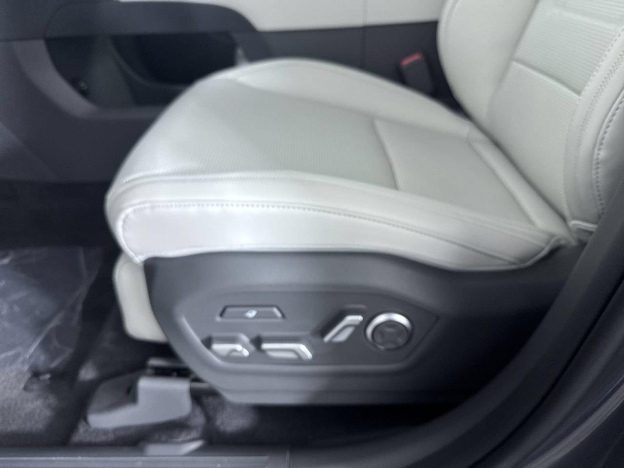New 2026 Ecotronic Gray Hyundai Calligraphy AWD image 11