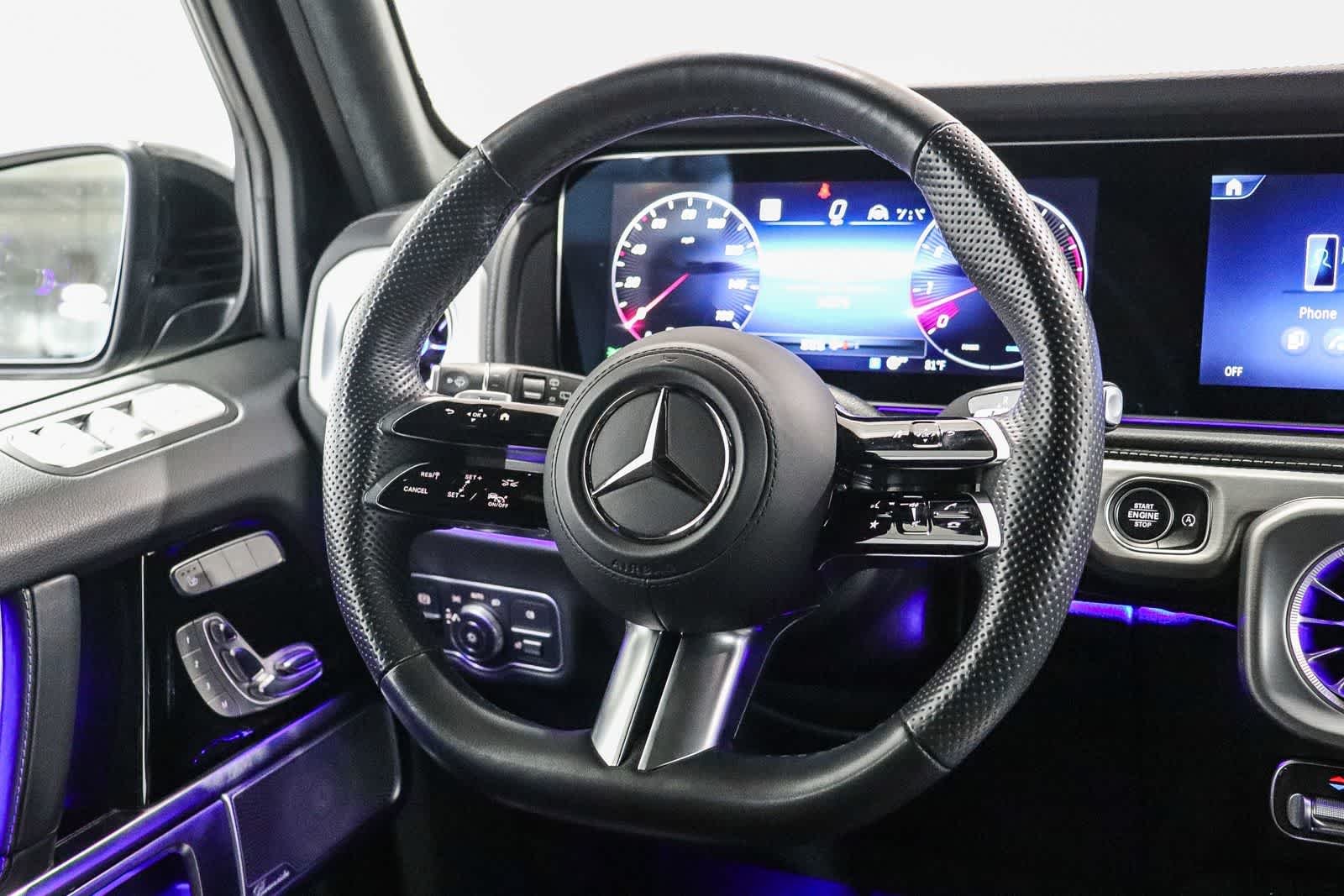 Used 2025 Obsidian Black Metallic Mercedes-Benz G 550 image 16
