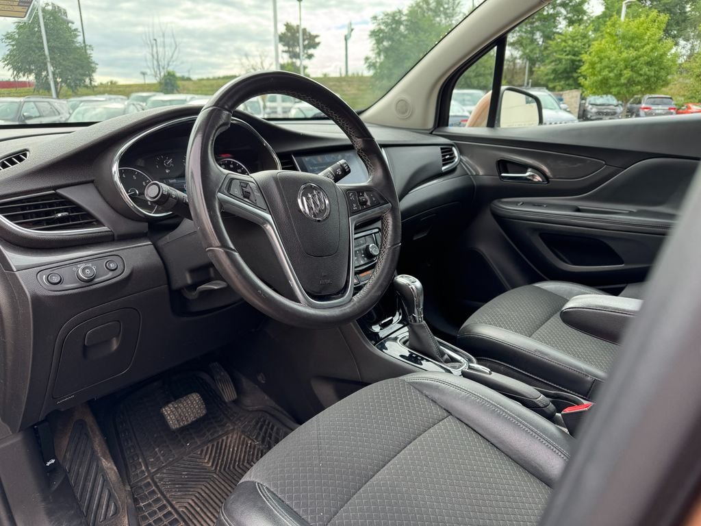 Used 2017 River Rock Metallic Buick Preferred II image 18