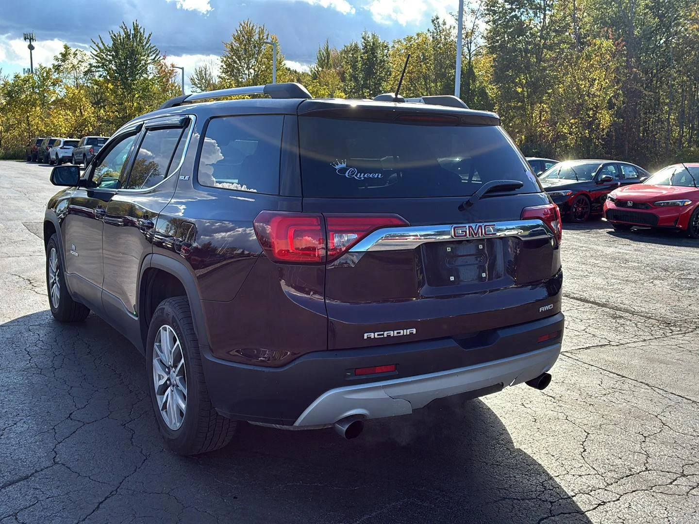 Used 2018 Black Cherry Metallic GMC SLE image 25