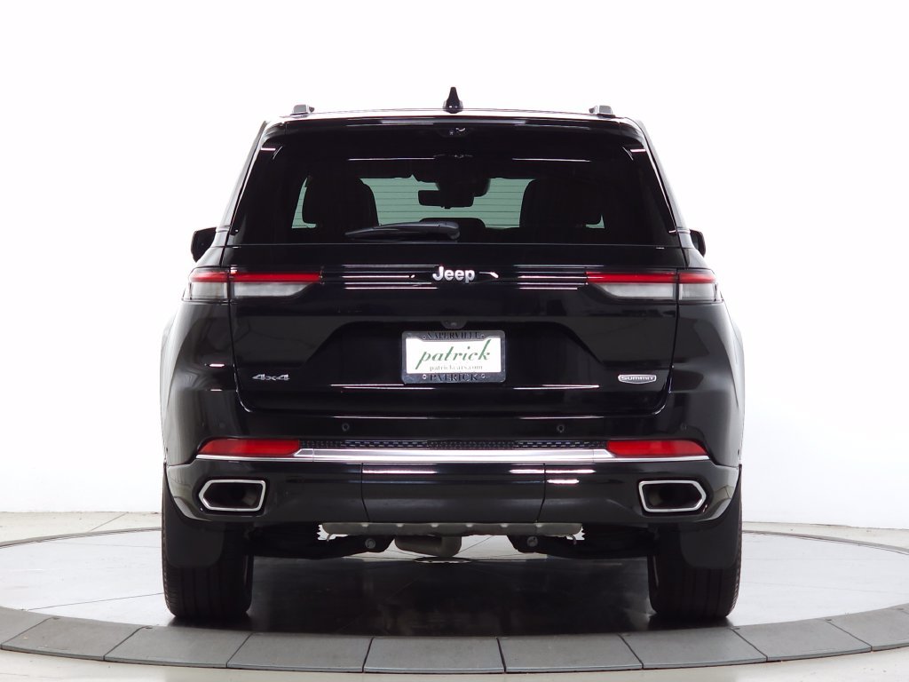 Used 2022 Black Jeep Summit image 4