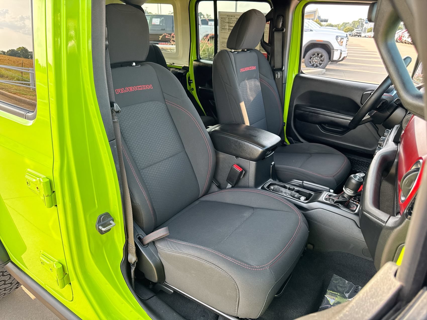 Used 2021 Gecko Clearcoat Jeep Unlimited Rubicon image 25