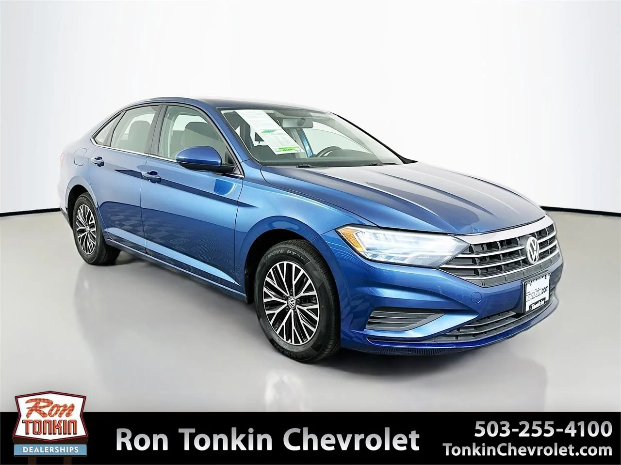 Used 2021 Blue Volkswagen 1.4T SE image 1