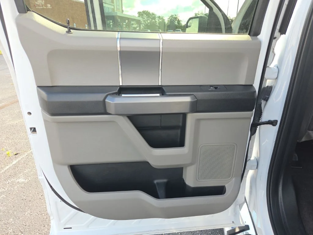 Used 2020  Ford XLT image 26