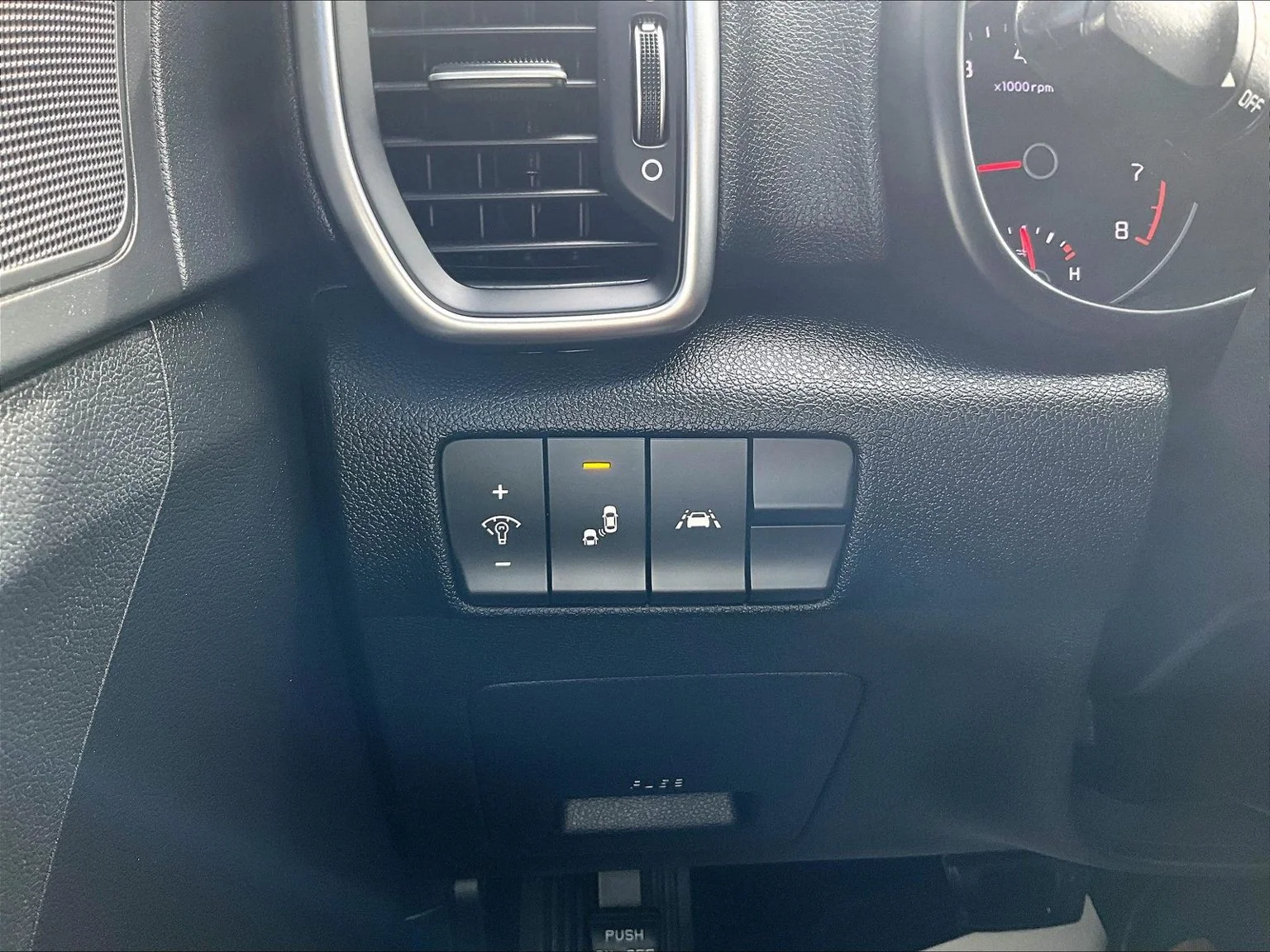 2020 Kia Sportage LX - Photo 31