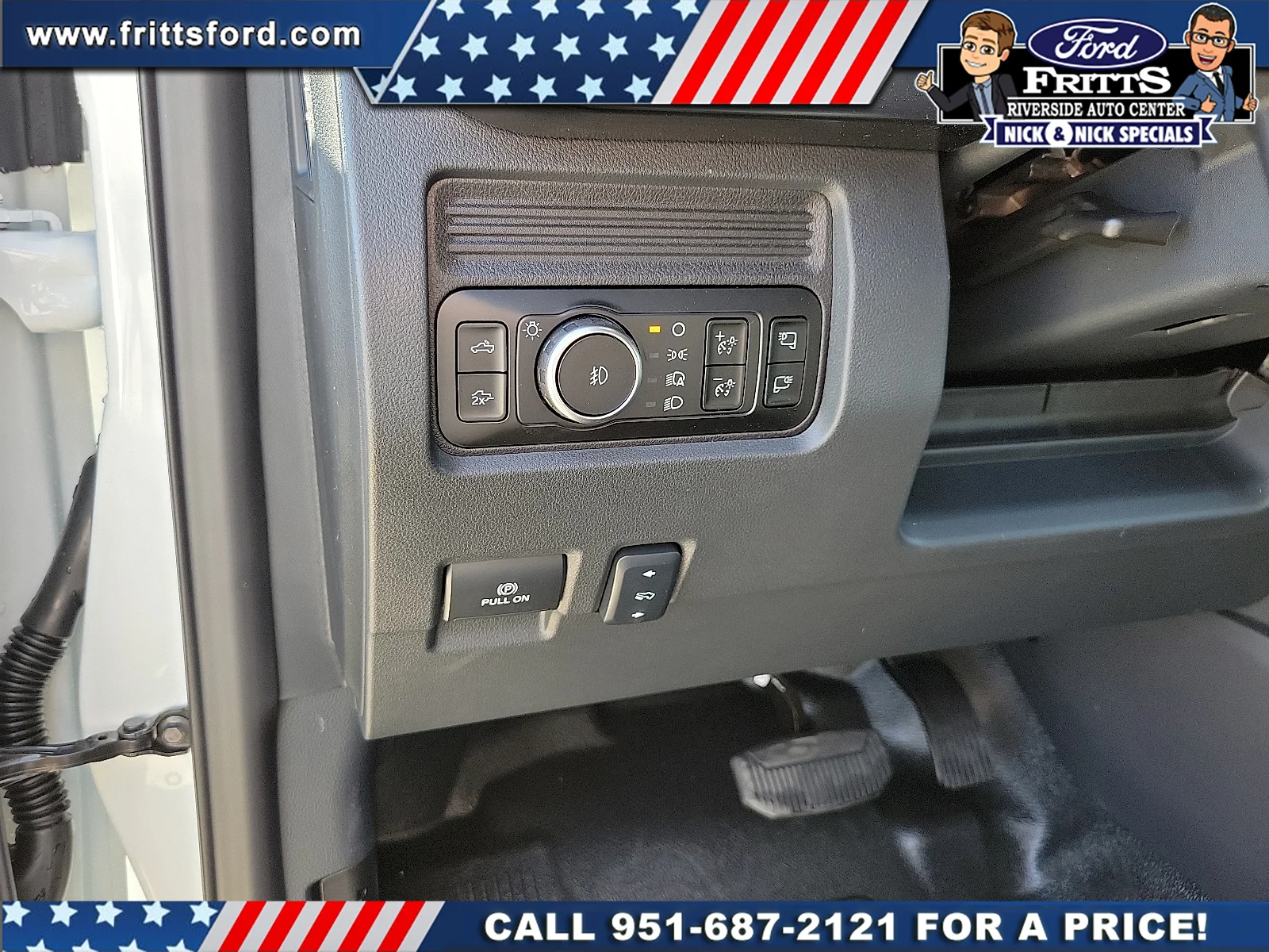 New 2026 Star White Metallic Tri-Coat Ford F-350® Lariat® image 14
