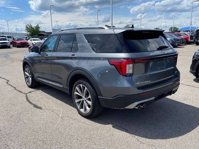 Used 2025 Carbonized Gray Metallic Ford Platinum image 4
