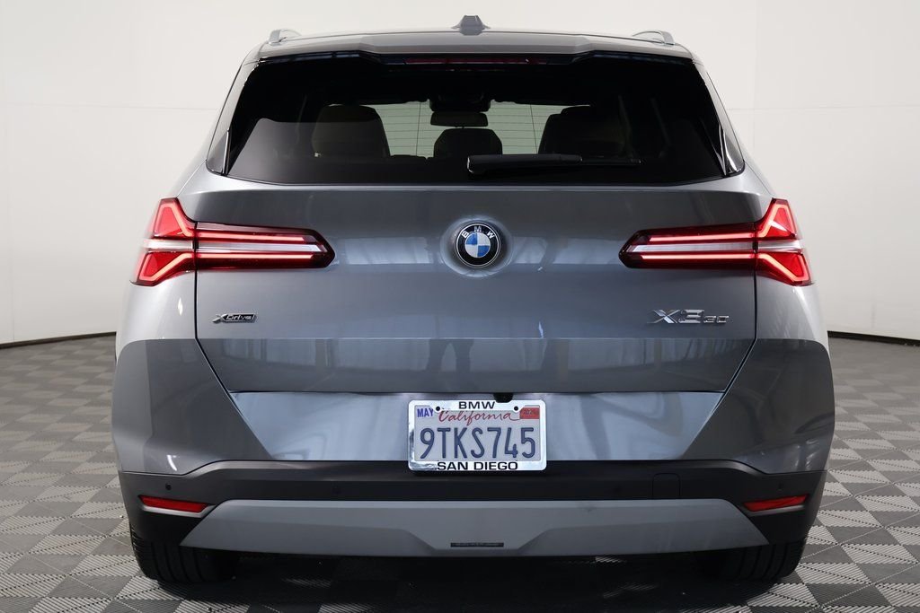 Used 2025 Gray Metallic BMW 30 xDrive image 5