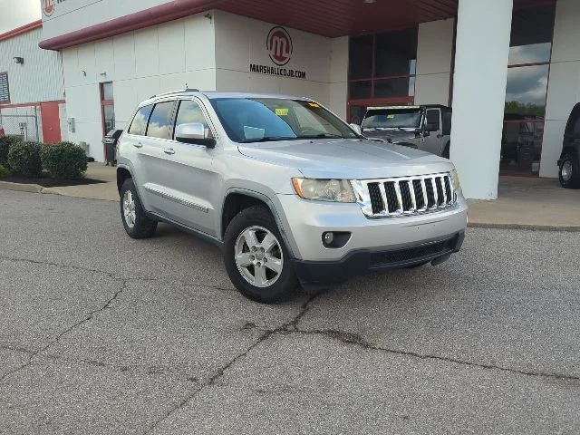 Used 2011 Silver Jeep Laredo image 4