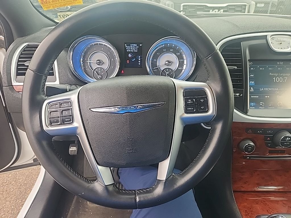 Used 2013 White Chrysler Base image 19