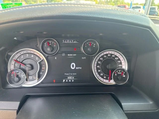 Used 2019 Patriot Blue Pearlcoat Ram Laramie image 18