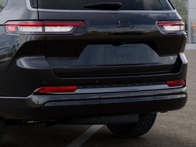 New 2027 High-Gloss Black Paint Jeep Limited Reserve image 117