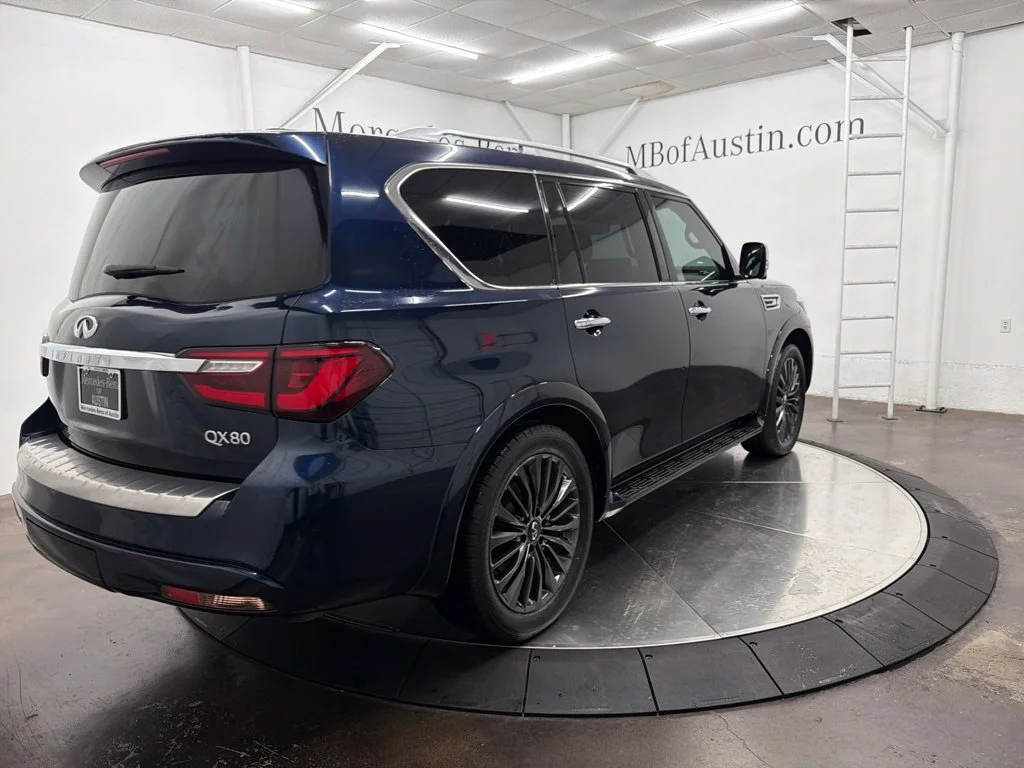 Used 2023 Blue INFINITI Sensory image 7