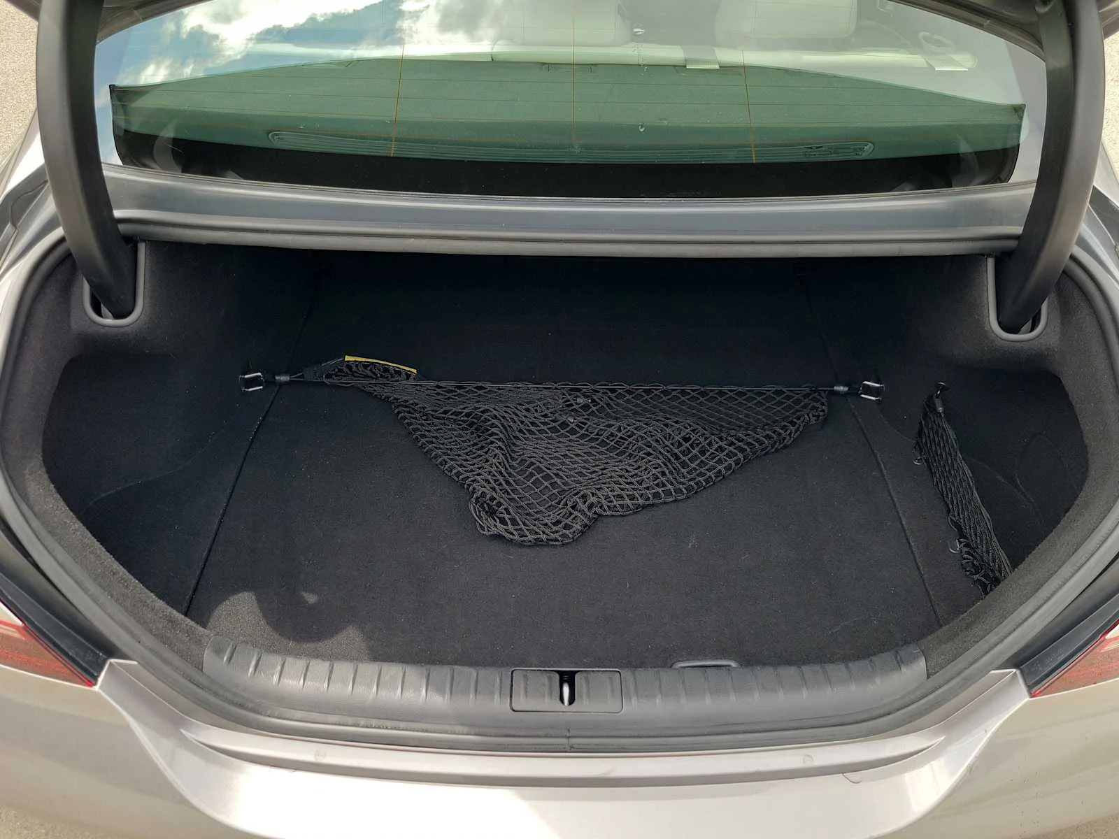 Used 2024 Silver Genesis 2.5T image 8