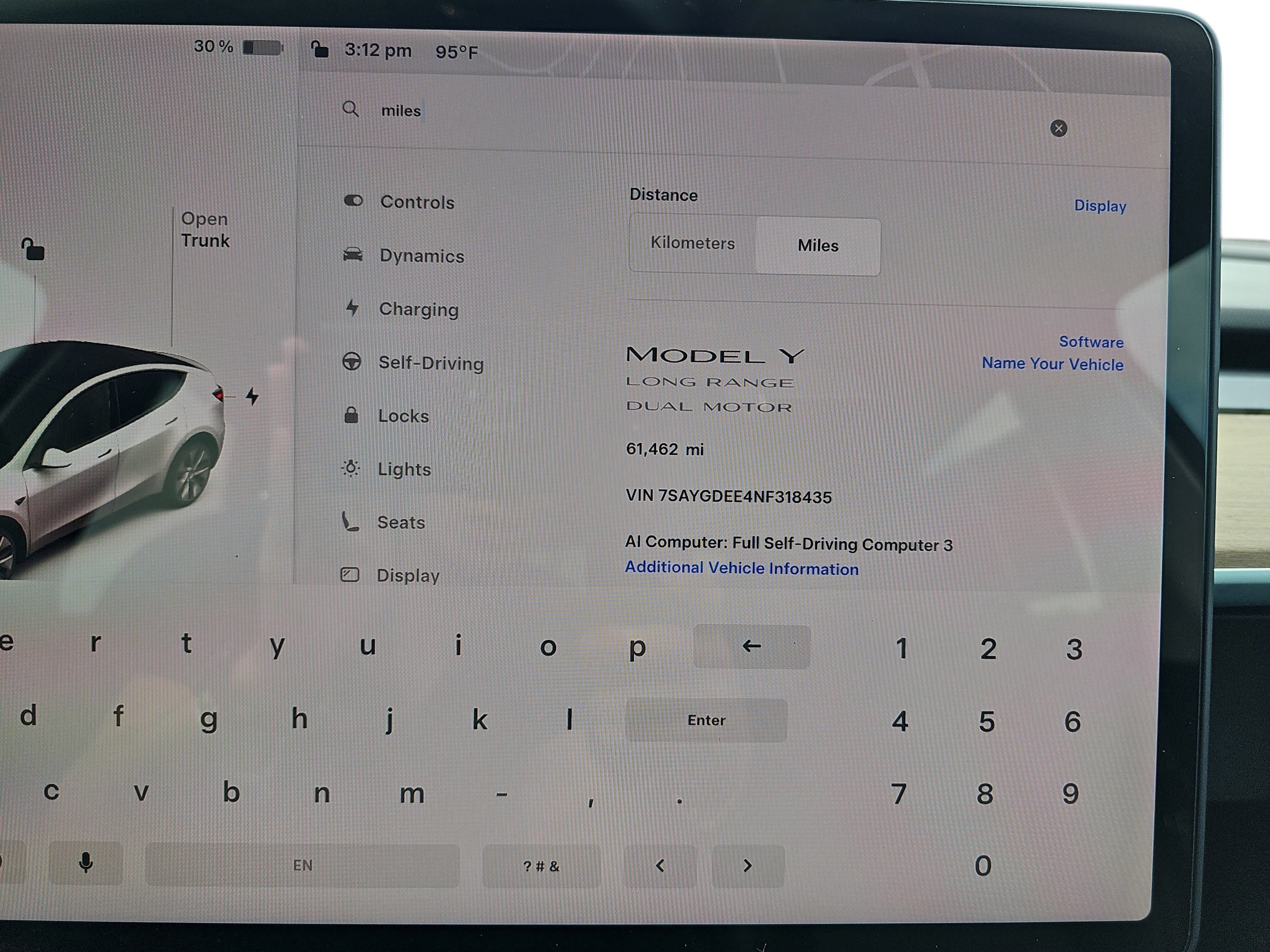 Used 2022  Tesla Long Range image 17