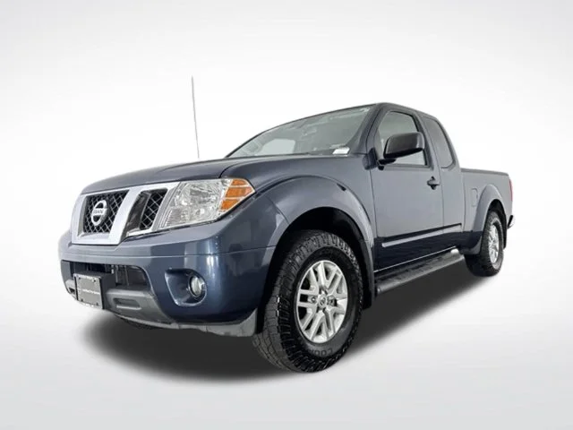 Used 2020 Blue Nissan SV image 7
