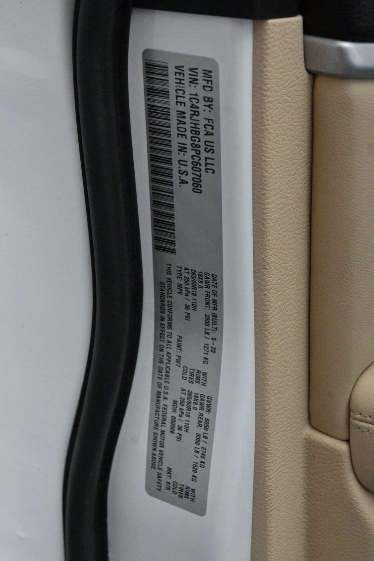 Used 2023 White Jeep Limited image 38