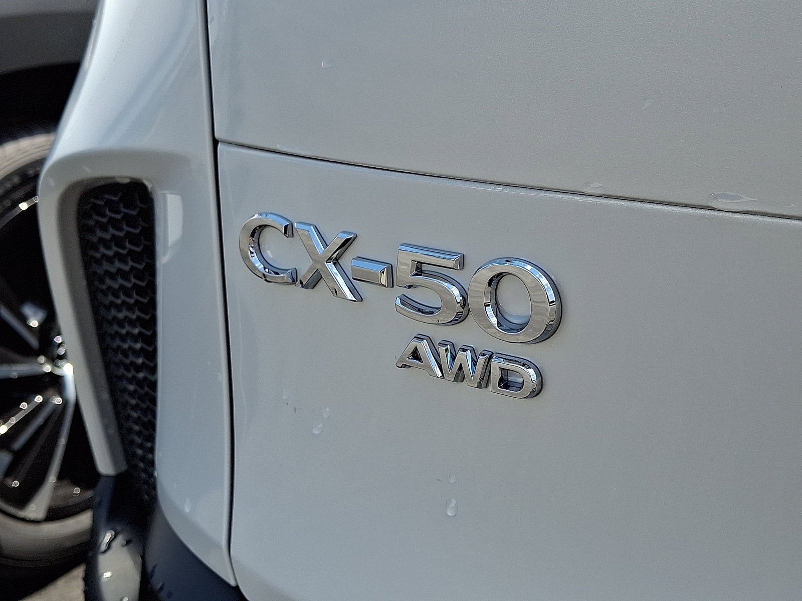 New 2026 Wind Chill Pearl Mazda Premium image 5