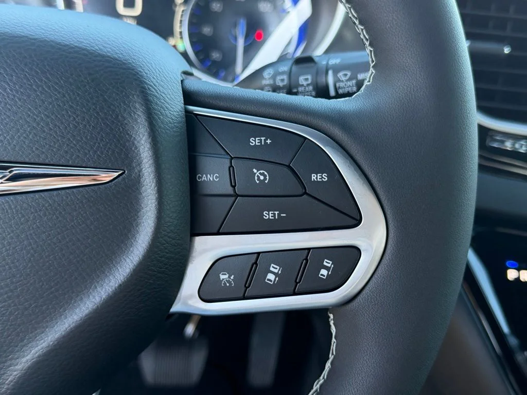 New 2026 White Chrysler LX image 20