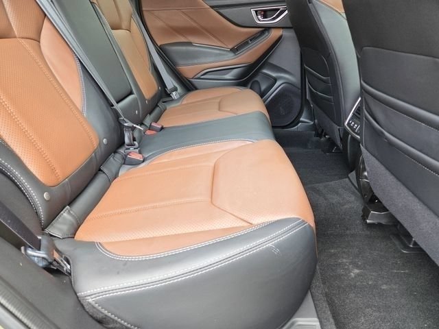 Used 2024 Autumn Green Metallic Subaru Touring image 28