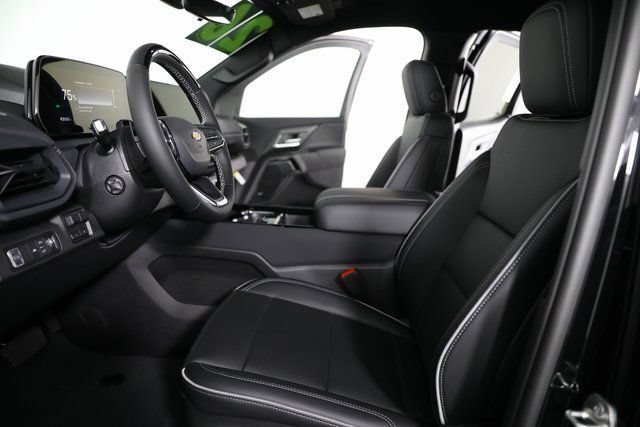 New 2026 Black Chevrolet LT - Max Range image 13