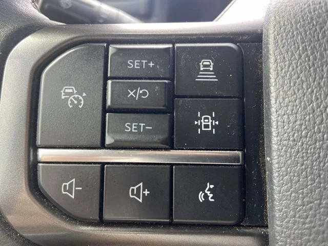 Used 2024 Black Ford XLT image 15