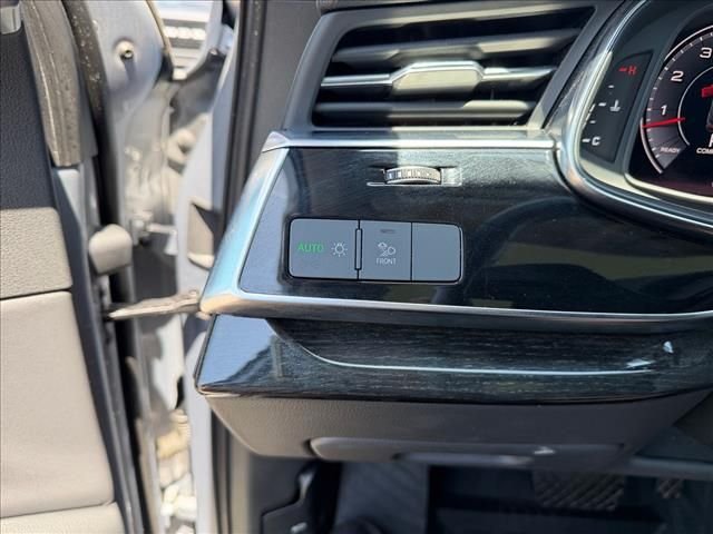 Used 2020 Florett Silver Metallic Audi  image 19