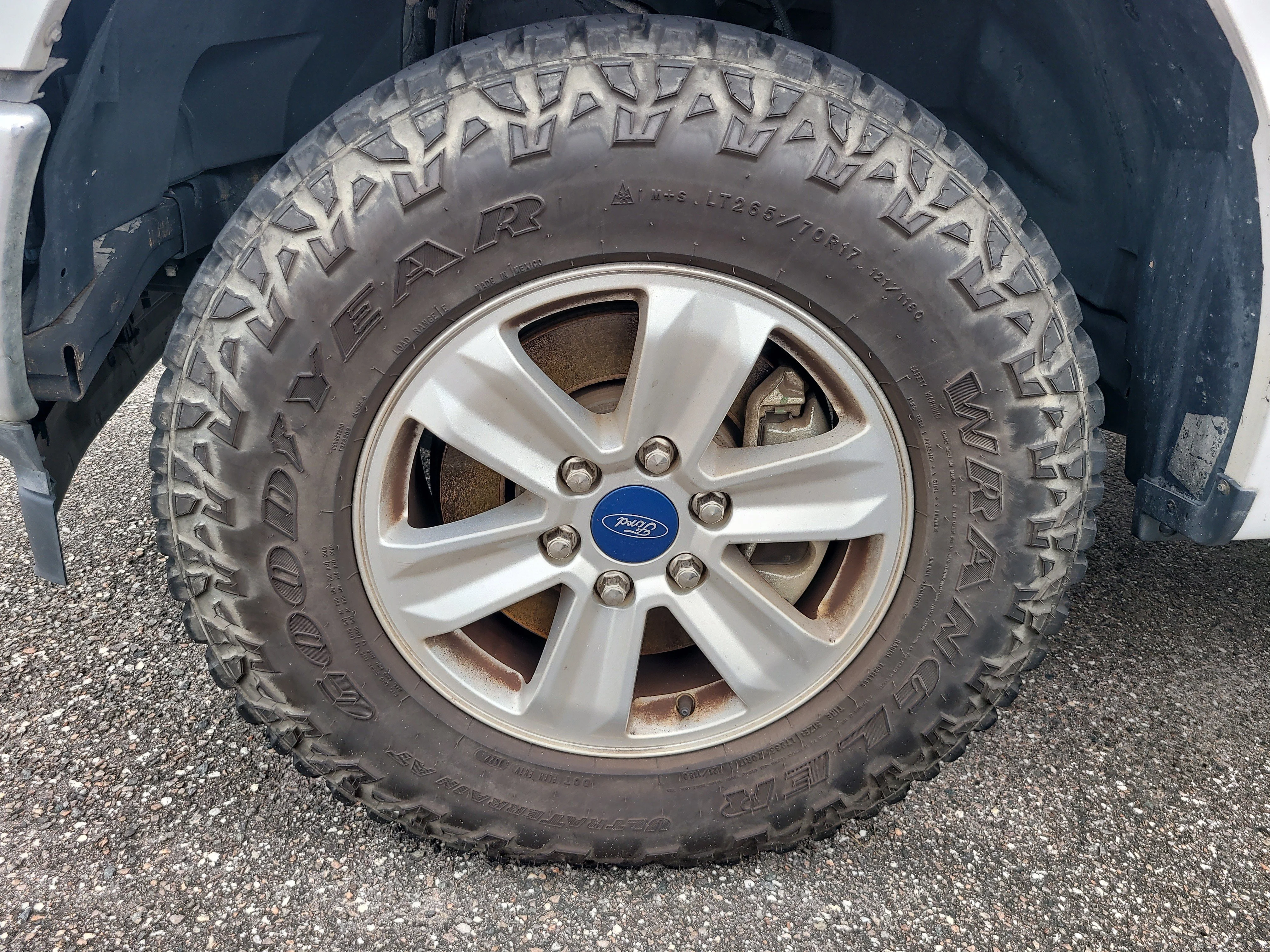 Used 2018 Oxford White Ford XL image 8