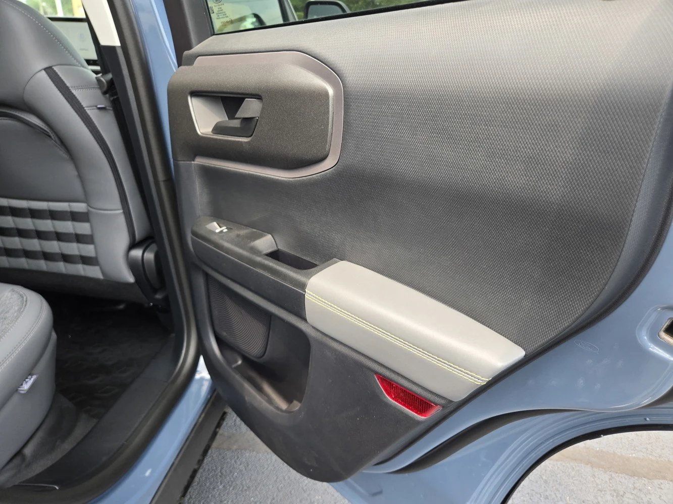 New 2026 Azure Gray Metallic Tri-C Ford Badlands image 26