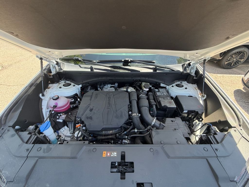 Used 2025 White Hyundai XRT image 21