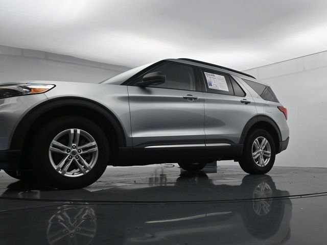 Used 2024 Silver Ford XLT image 32