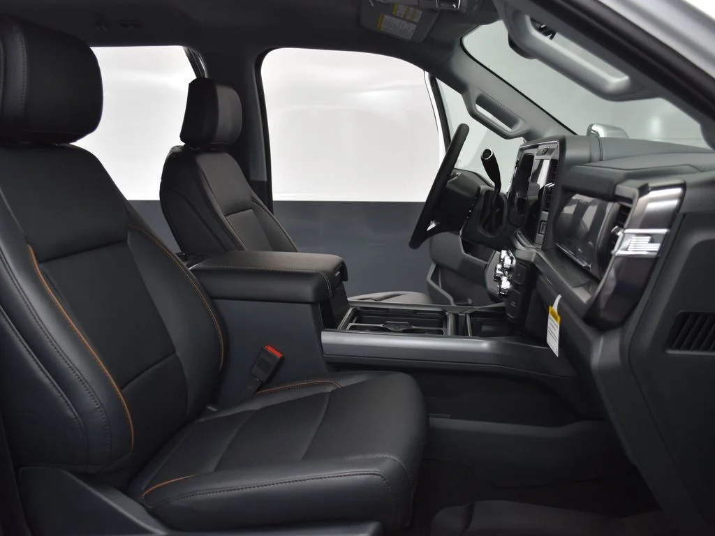 New 2026 White Ford Lariat image 31