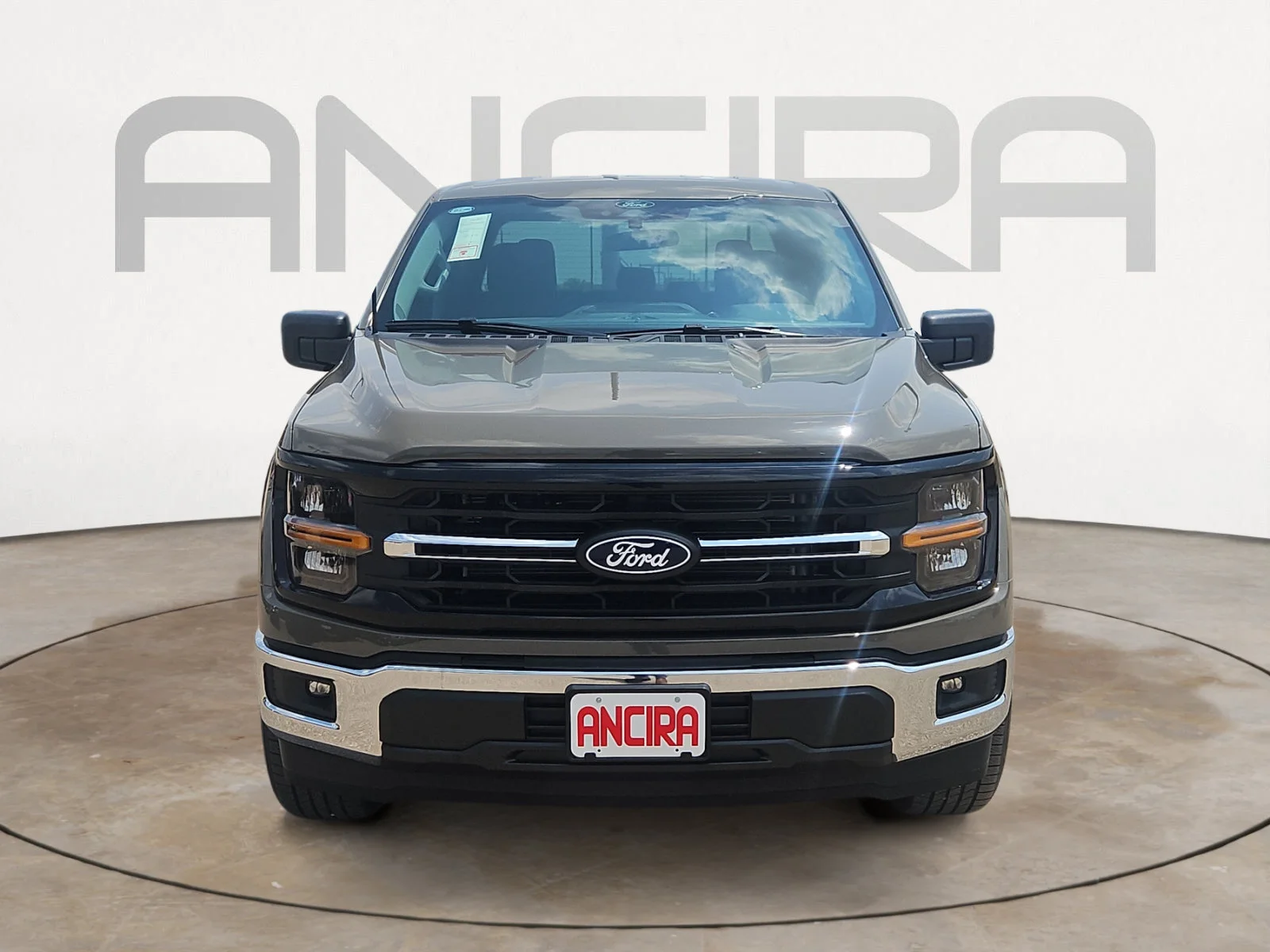 New 2026 Marsh Gray Ford XLT image 3