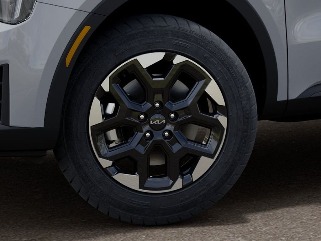 New 2026 Wolf Gray Kia S image 9