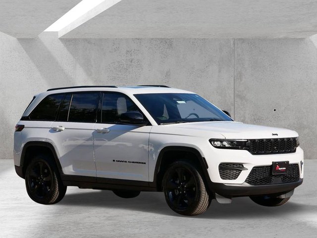 2022 Jeep Grand Cherokee Altitude