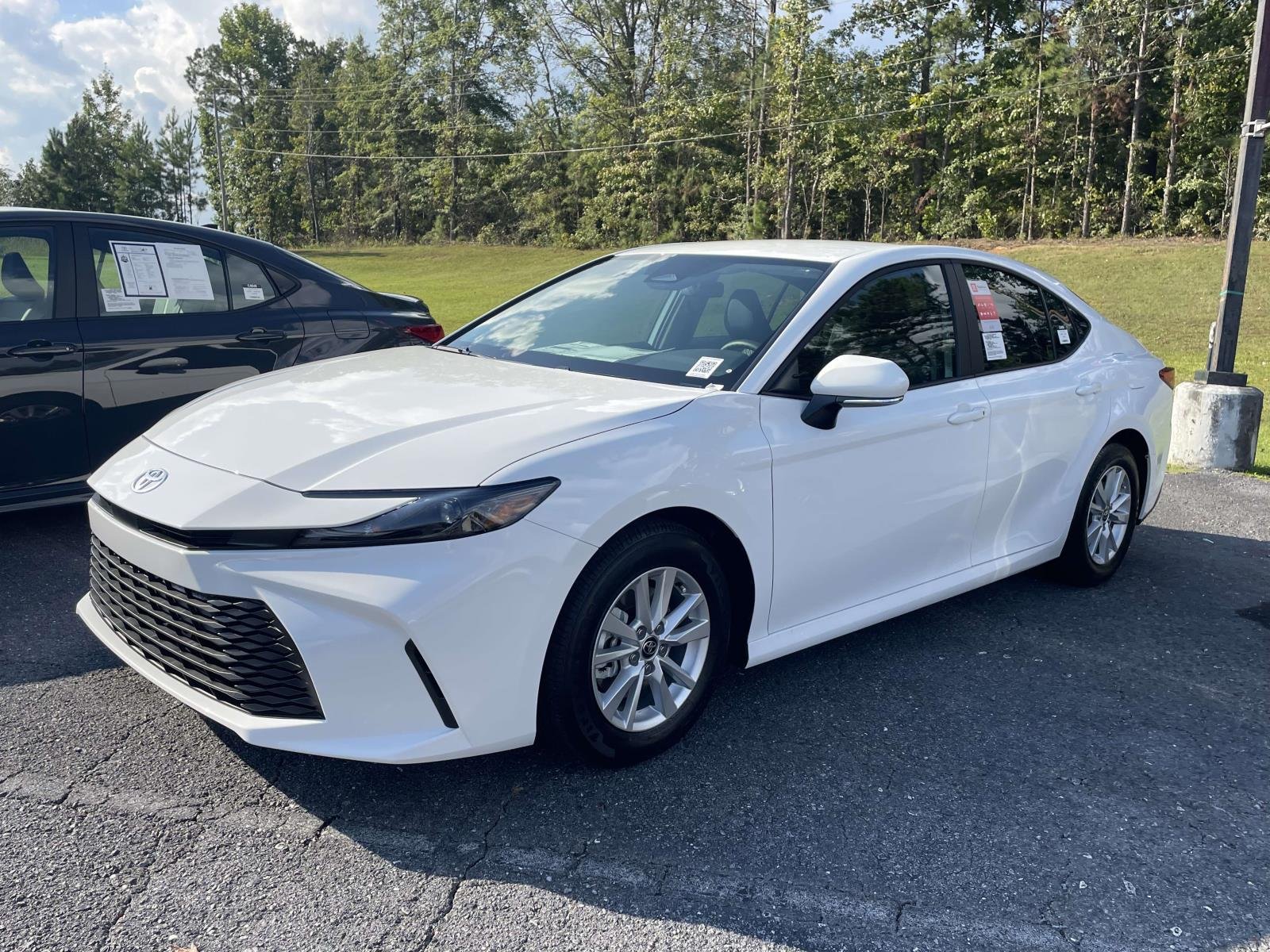 Used 2026 Ice Cap Toyota LE image 4
