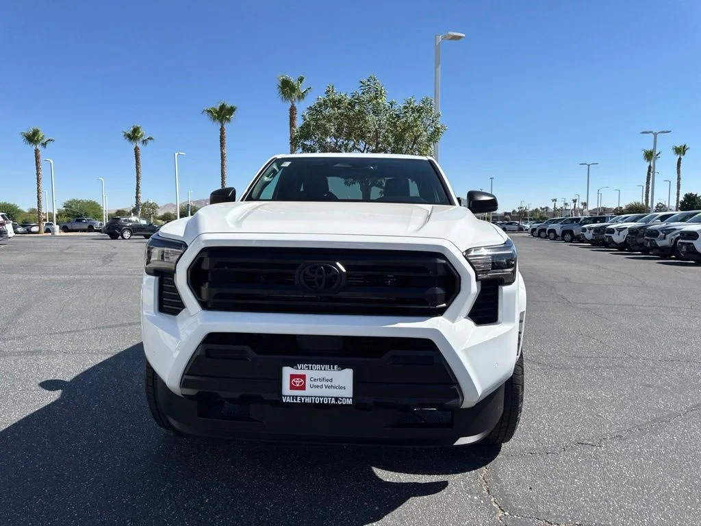 Used 2025 White Toyota SR image 4