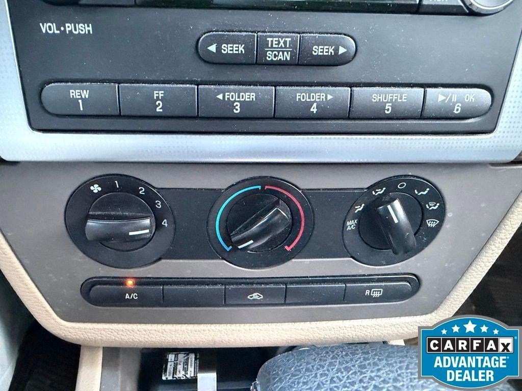 Used 2009  Mercury I-4 image 12