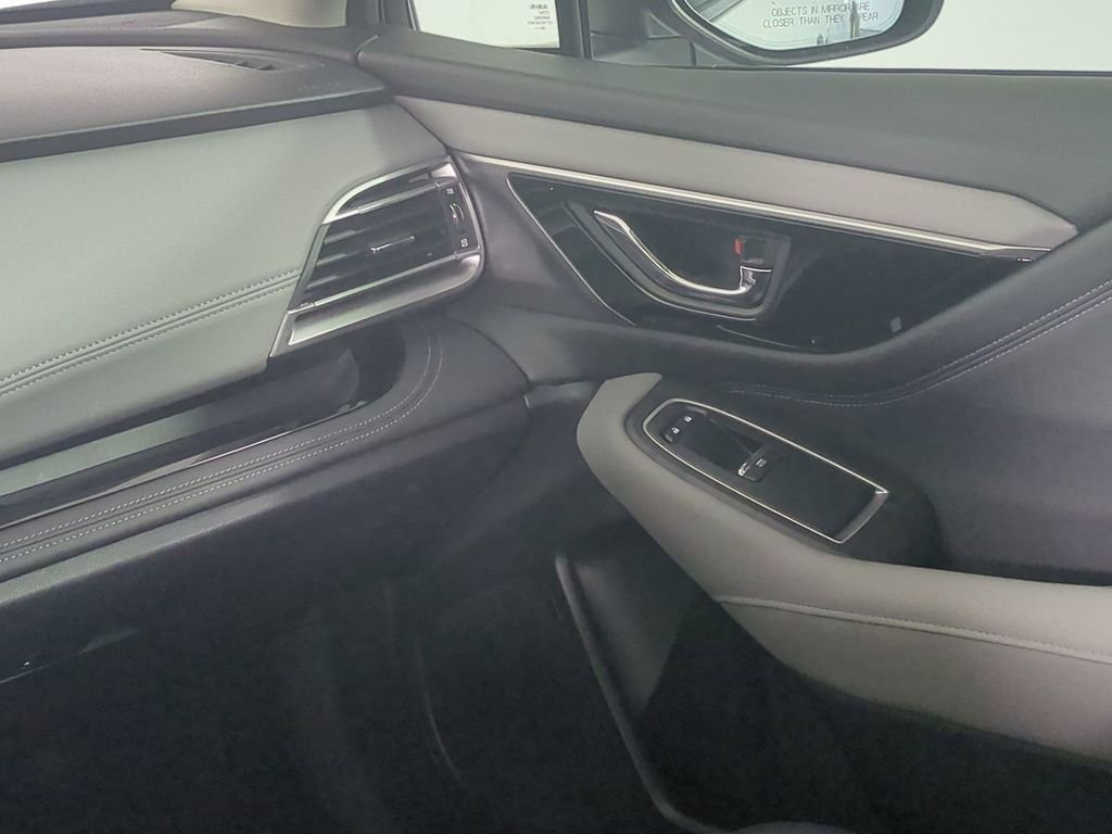 2025 Subaru Outback Limited - Photo 20