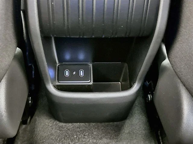 New 2027 Hyundai KONA SE