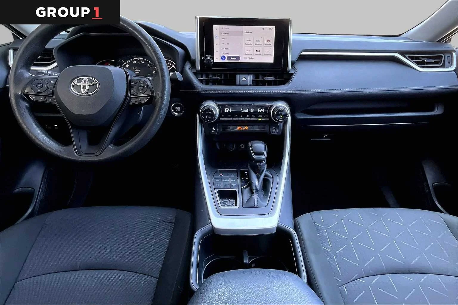 Used 2025 Ice Cap Toyota XLE image 16