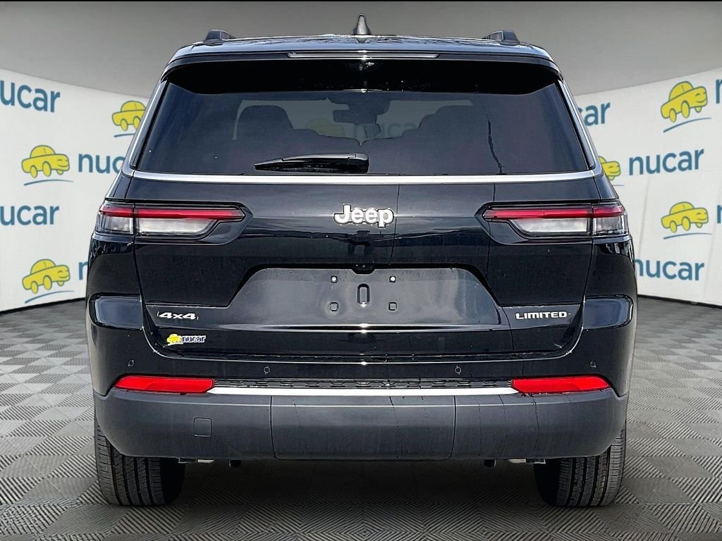 New 2026 Diamond Black Crystal Pearlcoat Jeep Limited image 6
