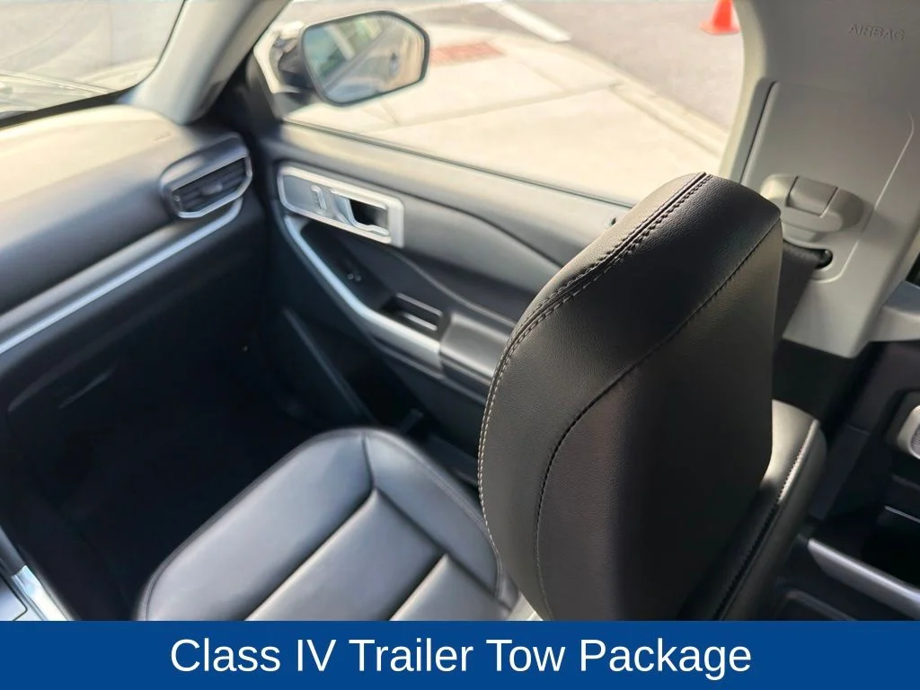 Used 2024 Gray Metallic Ford XLT image 22