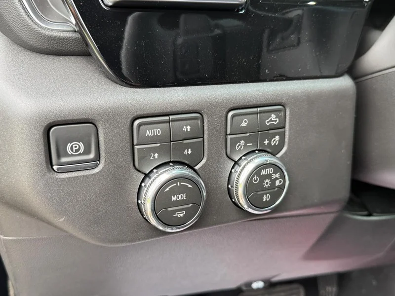 New 2026 Onyx Black GMC SLT image 16