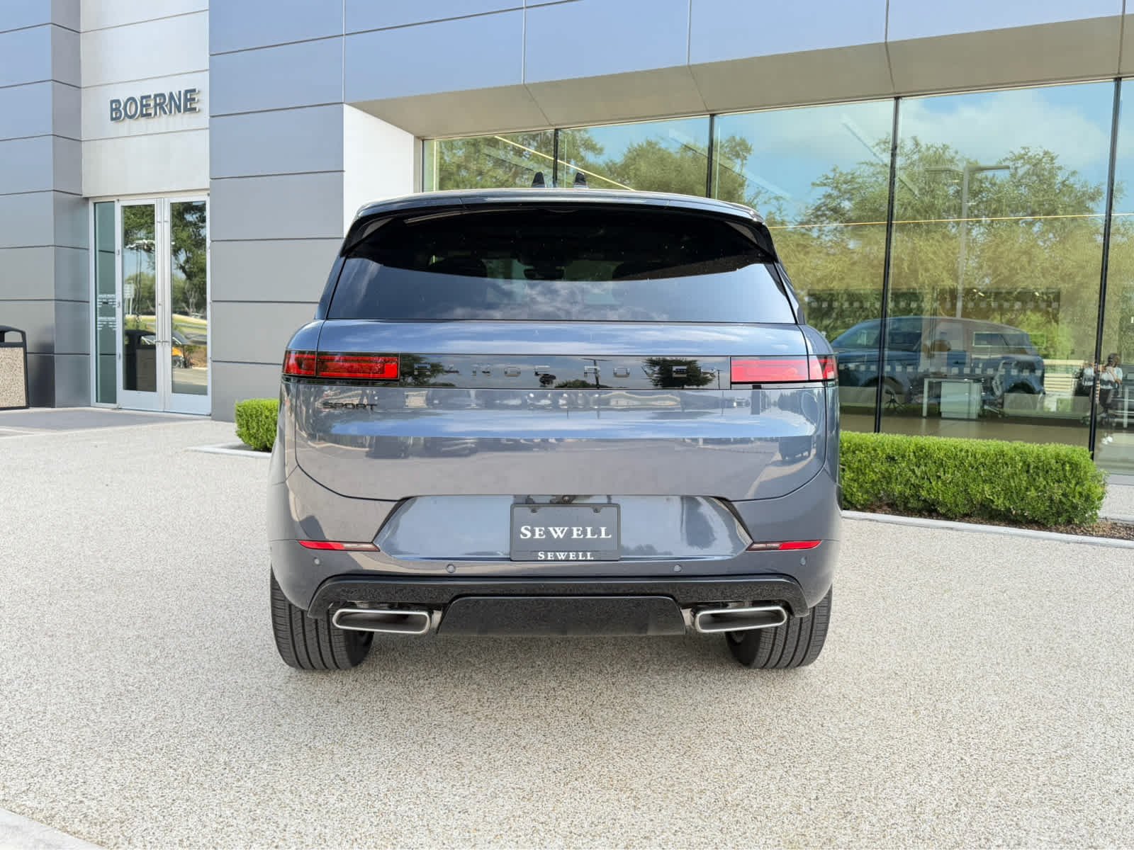 New 2026 Varesine Blue Land Rover Dynamic SE image 5