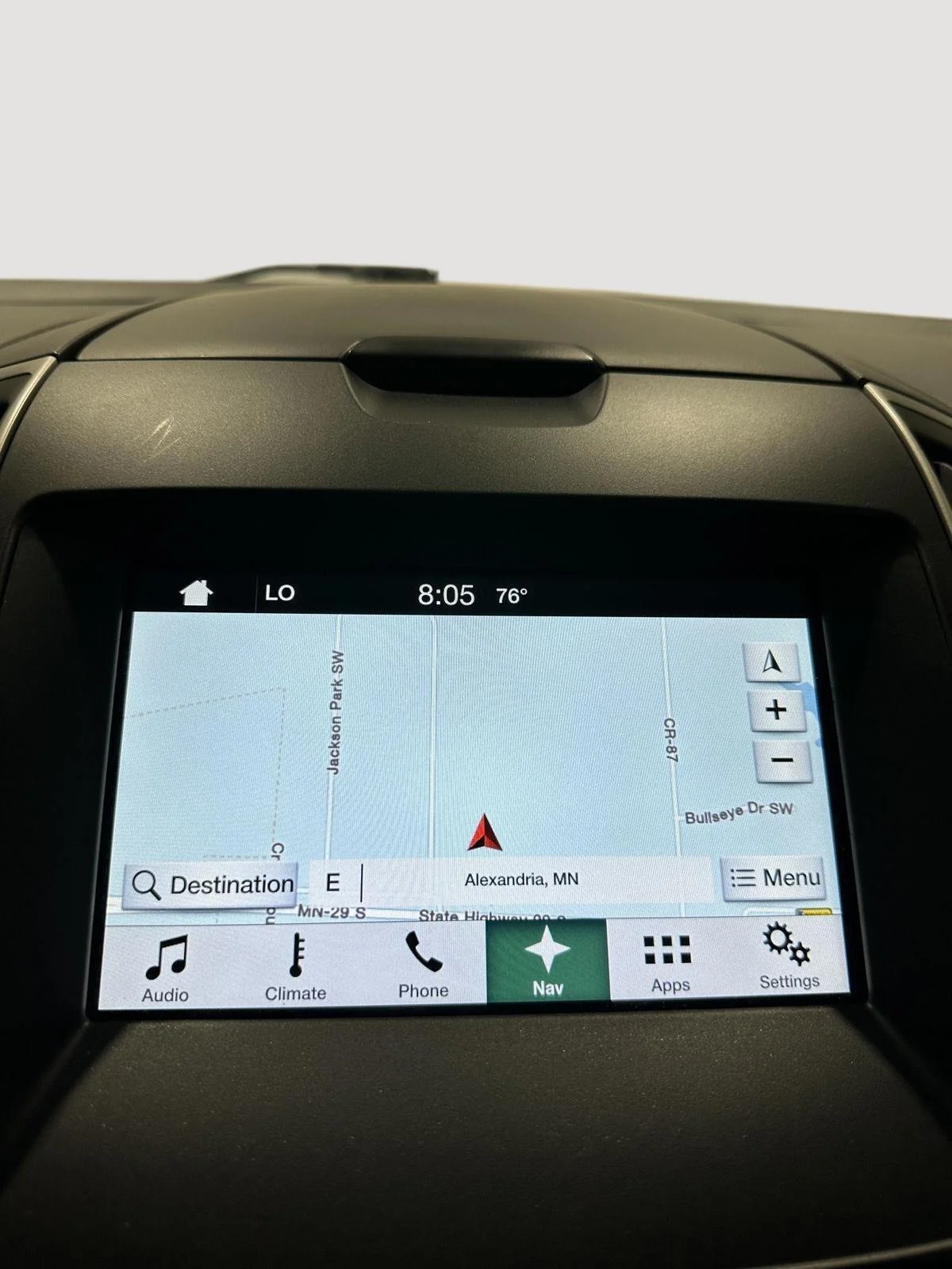Used 2016 Oxford White Ford SEL image 14