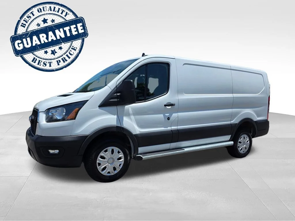 Used 2025  Ford T-250 130" Low Rf 9070 GVWR RWD image 2