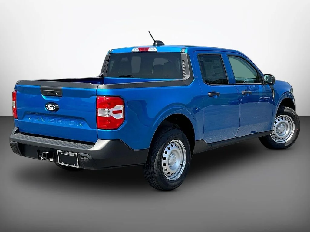 New 2026 Blue Ford XL image 16